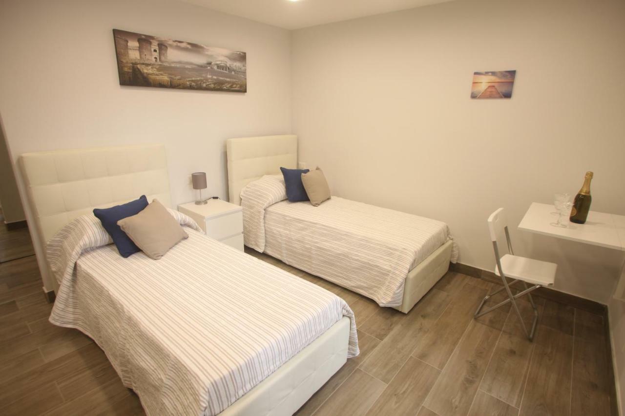 Garibaldi Station 2Punto0 Bed & Breakfast Naples Luaran gambar