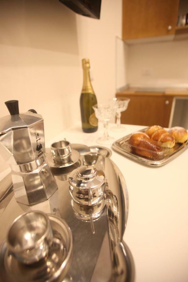 Garibaldi Station 2Punto0 Bed & Breakfast Naples Luaran gambar