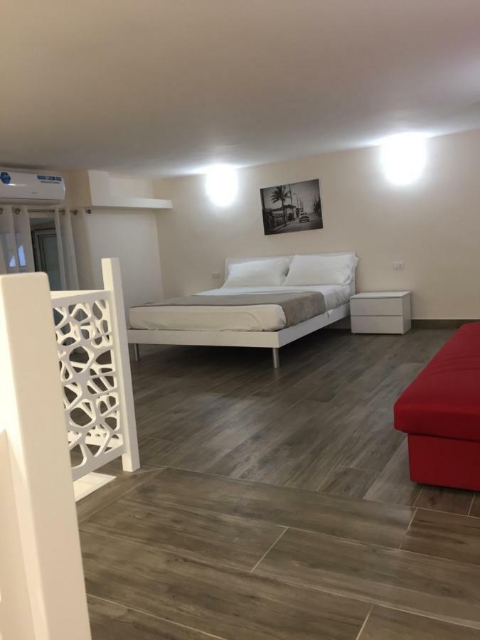 Garibaldi Station 2Punto0 Bed & Breakfast Naples Luaran gambar